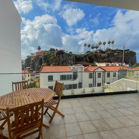Semesterbostad Supranee Relaxation Câmara de Lobos