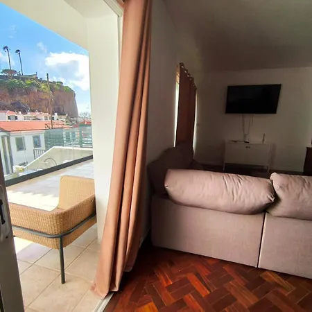 Supranee Relaxation Câmara de Lobos