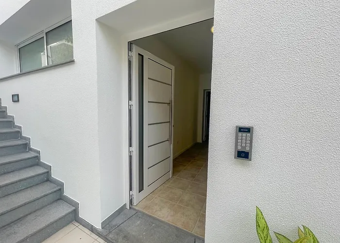 Supranee Relaxation *